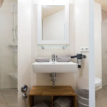 Thorau's Lifestyle דירה מריה אלם אם שטיינרנן מיר